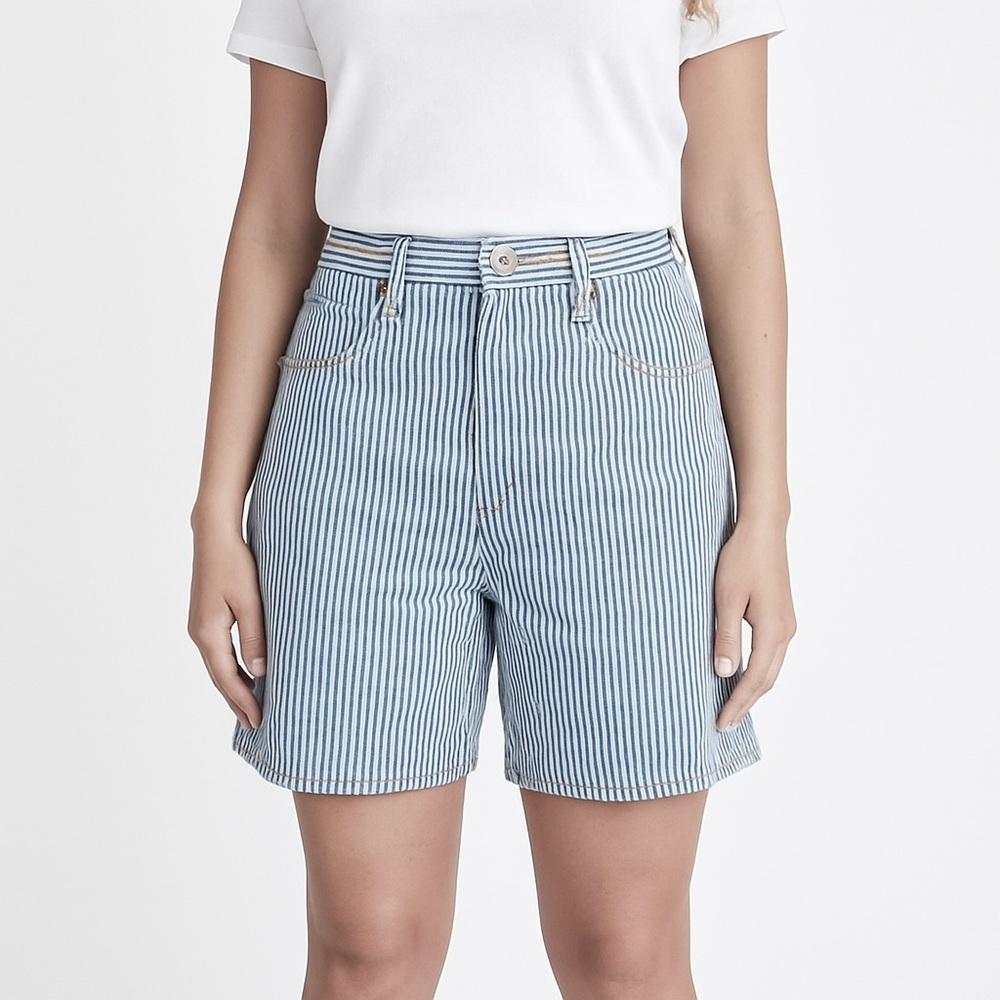 Vintage Y2K UNIONBAY High Rise Blue White Stripe Relaxed Denim Shorts Size 7